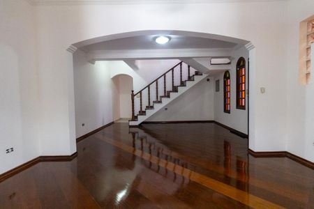 Sala de casa para alugar com 4 quartos, 260m² em Jardim Santa Maria, São Paulo