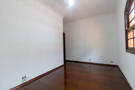 Casa para alugar com 260m², 4 quartos e 2 vagasQuarto 1