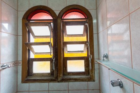 Casa para alugar com 260m², 4 quartos e 2 vagasBanheiro 2