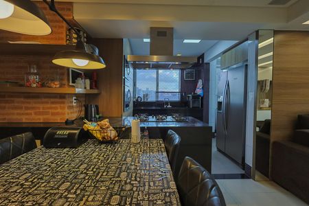 Apartamento à venda com 112m², 4 quartos e 3 vagasSala