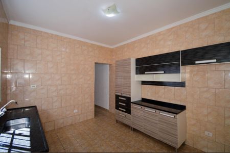 Casa para alugar com 70m², 2 quartos e 2 vagas Casa para alugar com 70m², 2 quartos e 2 vagasCozinha