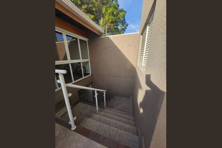 Casa de condomínio à venda com 390m², 3 quartos e 3 vagas