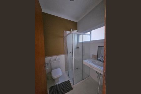 Casa de condomínio à venda com 390m², 3 quartos e 3 vagas