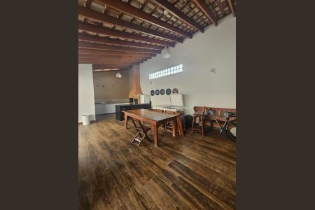 Casa de Condomínio à venda com 3 quartos, 390m² em Jardim Quintas das Videiras, Jundiaí