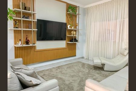 Casa à venda com 3 quartos, 203m² em Jardim Marambaia, Jundiaí