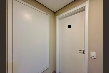 Apartamento para alugar com 27m², 1 quarto e sem vaga Apartamento para alugar com 27m², 1 quarto e sem vagaHall Apartamento