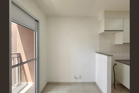 Apartamento para alugar com 27m², 1 quarto e sem vaga Apartamento para alugar com 27m², 1 quarto e sem vagaSala