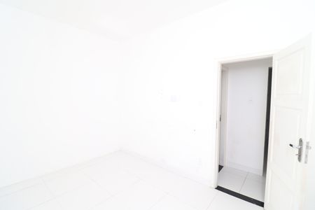 Quarto de apartamento à venda com 1 quarto, 42m² em Jardim Guanabara, Rio de Janeiro