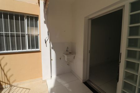 Apartamento à venda com 42m², 1 quarto e sem vagaVaranda