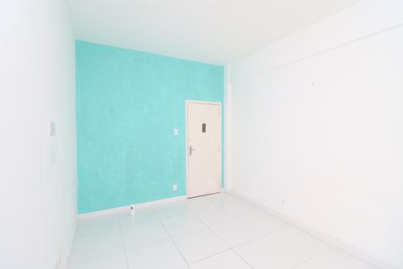 Sala de apartamento à venda com 1 quarto, 42m² em Jardim Guanabara, Rio de Janeiro
