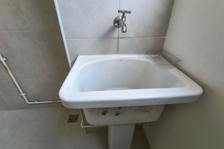 Apartamento para alugar com 55m², 2 quartos e 1 vagaÁrea de Serviço