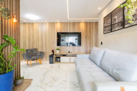 Sala de apartamento à venda com 2 quartos, 50m² em Jardim Roberto, Osasco