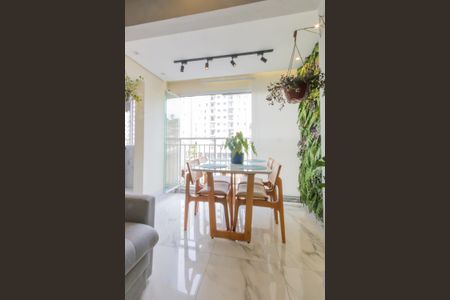 Sacada de apartamento à venda com 2 quartos, 50m² em Jardim Roberto, Osasco