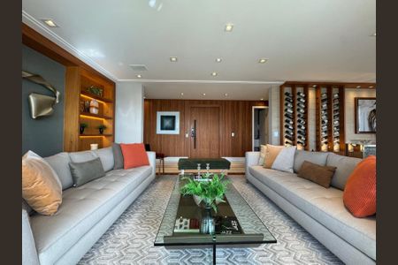 Apartamento à venda com 267m², 3 quartos e 4 vagasFoto 02