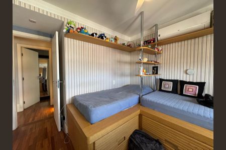 Apartamento à venda com 267m², 3 quartos e 4 vagasFoto 33