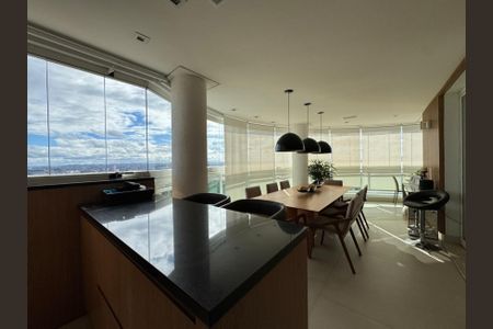 Apartamento à venda com 267m², 3 quartos e 4 vagasFoto 17