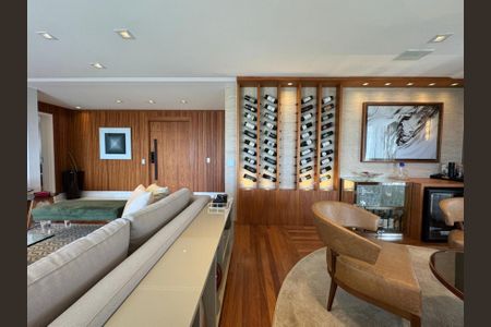 Apartamento à venda com 267m², 3 quartos e 4 vagasFoto 09