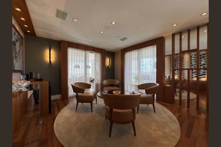 Apartamento à venda com 267m², 3 quartos e 4 vagasFoto 12