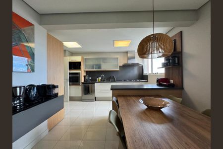 Apartamento à venda com 267m², 3 quartos e 4 vagasFoto 36