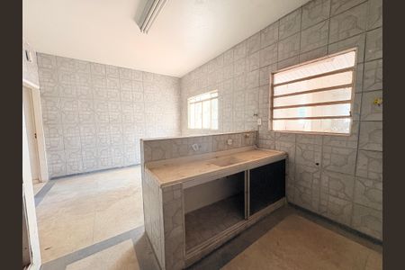 Casa à venda com 310m², 4 quartos e sem vagaCozinha