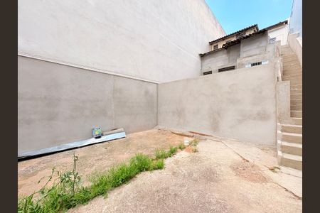 Casa à venda com 310m², 4 quartos e sem vagaQuintal