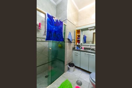 Banheiro de casa à venda com 2 quartos, 90m² em Vila Angelina, São Bernardo do Campo