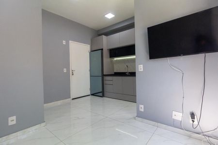 Apartamento para alugar com 36m², 2 quartos e sem vaga Apartamento para alugar com 36m², 2 quartos e sem vagaSala