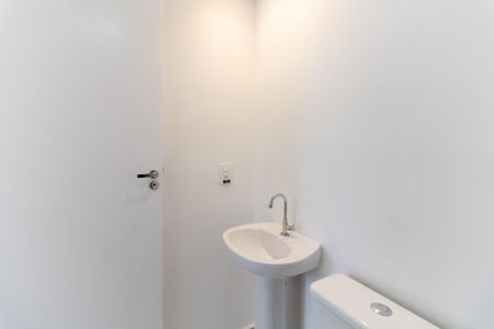 Apartamento à venda com 39m², 2 quartos e sem vaga Apartamento à venda com 39m², 2 quartos e sem vagaBanheiro