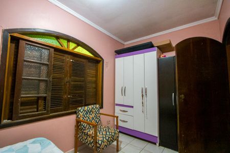 Casa à venda com 125m², 2 quartos e 2 vagasQuarto 2