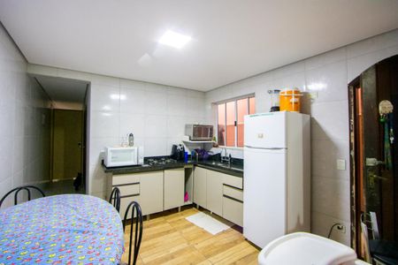 Casa à venda com 125m², 2 quartos e 2 vagasCozinha