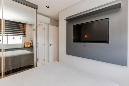 Apartamento para alugar com 70m², 2 quartos e 2 vagas Apartamento para alugar com 70m², 2 quartos e 2 vagasSuíte