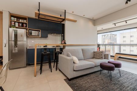 Sala de apartamento para alugar com 2 quartos, 70m² em Chácara Santo Antônio (Zona Sul), São Paulo