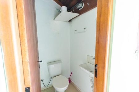 Apartamento à venda com 114m², 2 quartos e 2 vagas Apartamento à venda com 114m², 2 quartos e 2 vagasLavabo