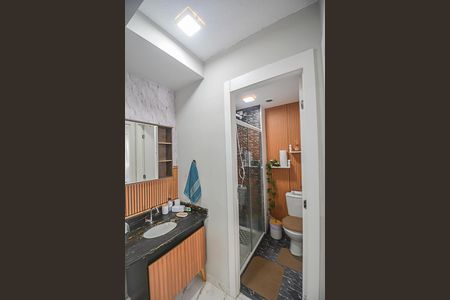 Apartamento à venda com 36m², 2 quartos e sem vaga Apartamento à venda com 36m², 2 quartos e sem vagaBanheiro