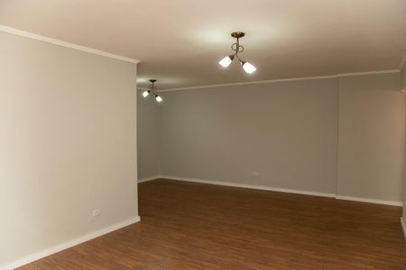 Apartamento para alugar com 100m², 2 quartos e 1 vaga Apartamento para alugar com 100m², 2 quartos e 1 vagaSala