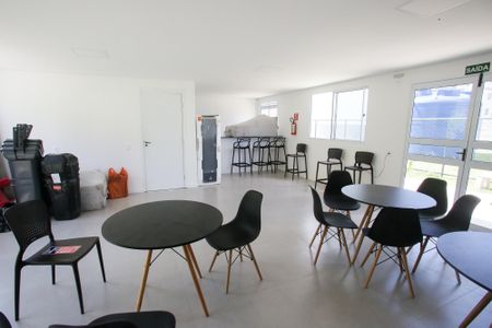 Apartamento para alugar com 49m², 2 quartos e sem vagaÁrea comum - Salão de festas