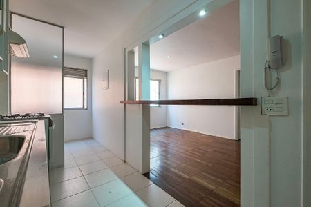 Apartamento à venda com 75m², 2 quartos e 1 vaga Apartamento à venda com 75m², 2 quartos e 1 vagaCozinha