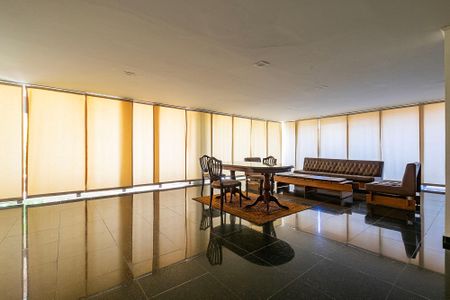 Apartamento à venda com 75m², 2 quartos e 1 vaga Apartamento à venda com 75m², 2 quartos e 1 vagaSalão de Festas