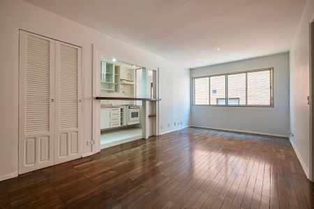 Sala de apartamento à venda com 2 quartos, 75m² em Jardim Paulista, São Paulo