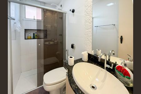 Apartamento à venda com 105m², 3 quartos e 2 vagasBanheiro