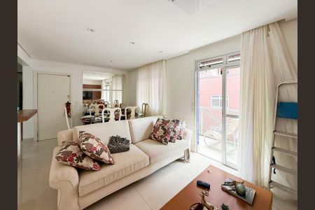 Apartamento à venda com 105m², 3 quartos e 2 vagasSala