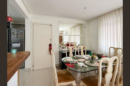 Sala de apartamento à venda com 3 quartos, 105m² em Buritis, Belo Horizonte