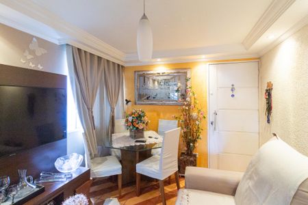 Sala de apartamento para alugar com 2 quartos, 47m² em São Pedro, Osasco