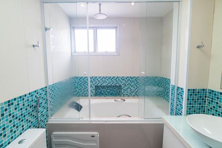 Banheiro de apartamento à venda com 1 quarto, 50m² em Vila Clementino, São Paulo