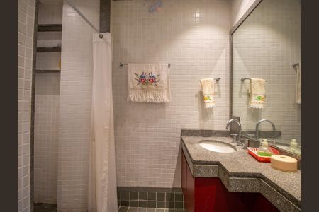 Apartamento à venda com 70m², 3 quartos e 1 vagaBanheiro