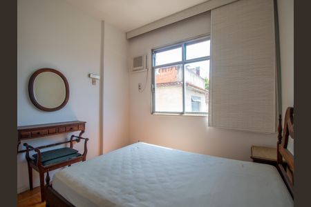 Apartamento à venda com 70m², 3 quartos e 1 vagaQuarto 2