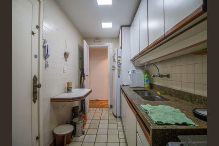 Apartamento à venda com 70m², 3 quartos e 1 vagaCozinha