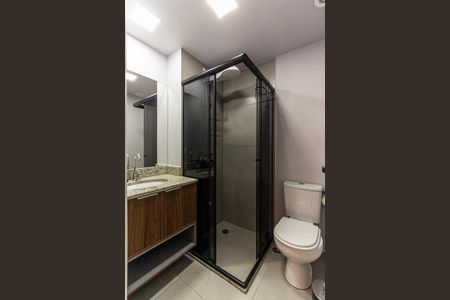 Banheiro de kitnet/studio para alugar com 1 quarto, 24m² em Santa Cecilia, São Paulo