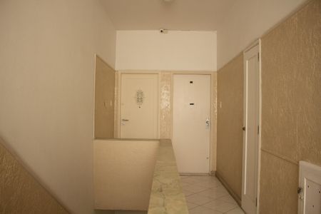 Apartamento para alugar com 43m², 1 quarto e sem vagaPorta