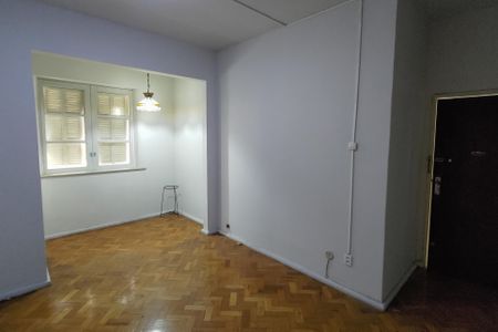 Sala de apartamento para alugar com 1 quarto, 43m² em Copacabana, Rio de Janeiro